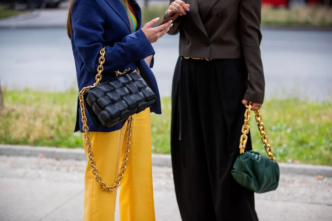 This Week's Obsession: Sharing with Friends and Family
