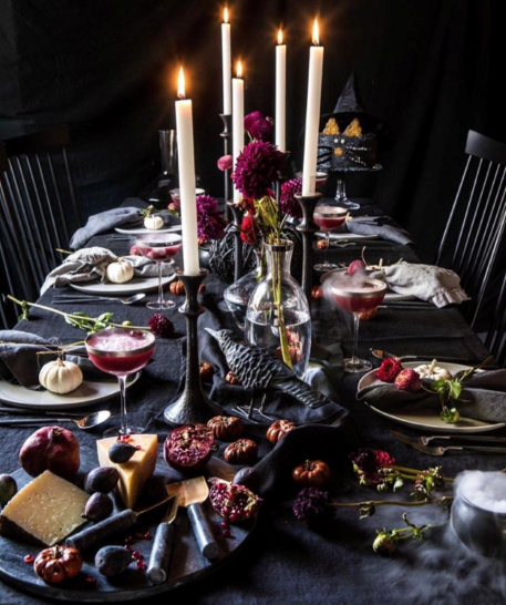 How to host the ultimate intimate holiday dinner party